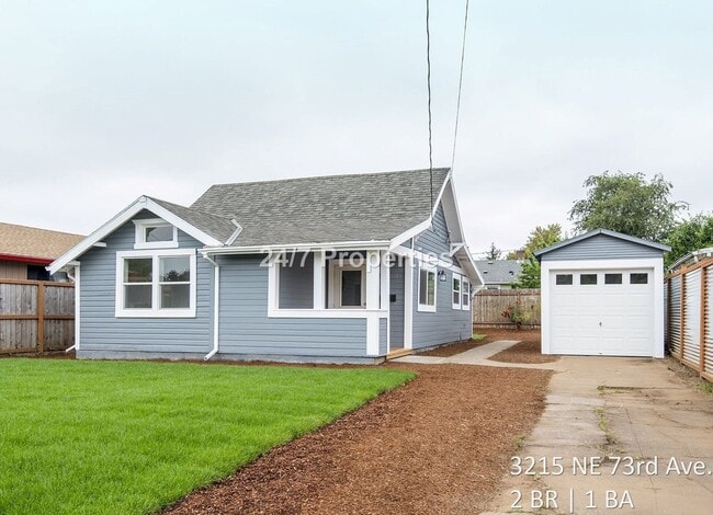 Classic 1 BD | 1 BA Cottage w/ Fenced Yard - SE Portland - Classic 1 BD | 1 BA Cottage w/ Fenced Yard - SE Portland House