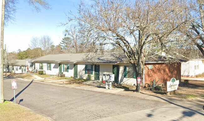 Building Photo - 424 Highland Ave