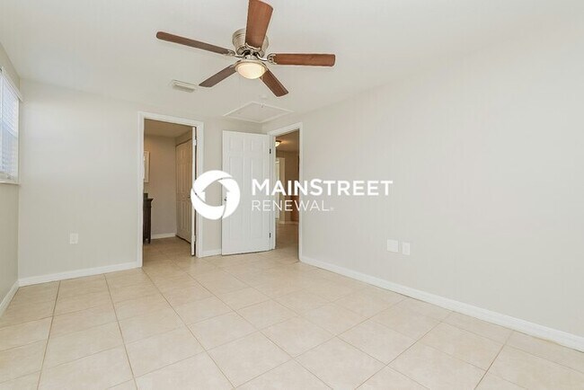 Building Photo - 3 Bedroom Pet-Friendly Home in NEW PORT RICHEY, FL with Main Street Renewal
