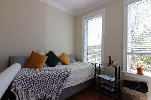 Building Photo - 3 bedroom in Hyde Park MA