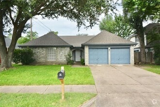 Building Photo - 2511 Barrington Pl Dr