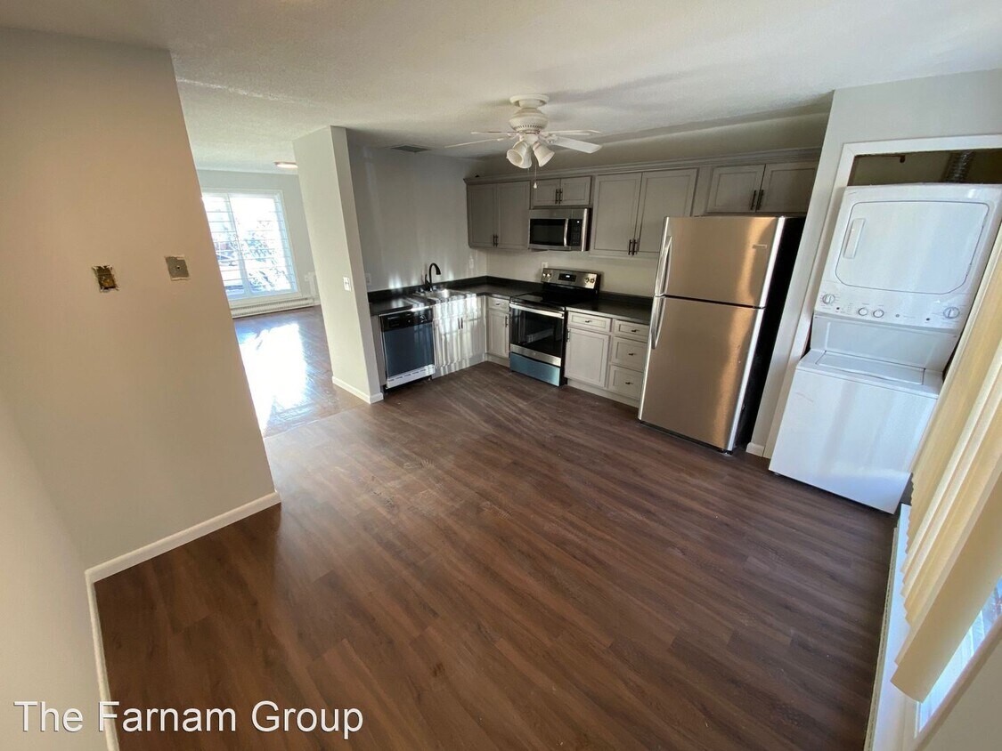 Primary Photo - 2 br, 1 bath House - 15 Dickerman St Unit 15