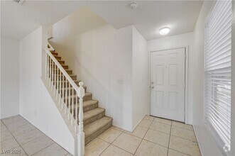 Building Photo - 9252 Valley Ranch Ave