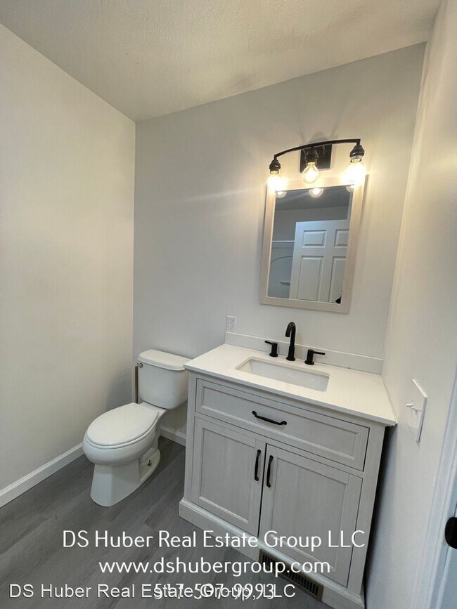 Foto del edificio - 3 br, 1 bath House - 1215 E. Malcolm X St.