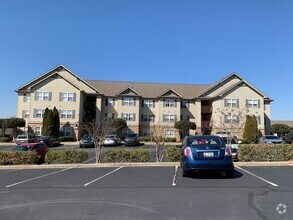 Building Photo - 1632 Harts Ridge Dr