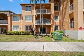 Building Photo - 6992 SW 39th St