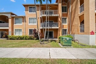 Building Photo - 6992 SW 39th St