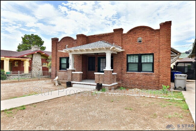 Building Photo - 2906 Wheeling Ave