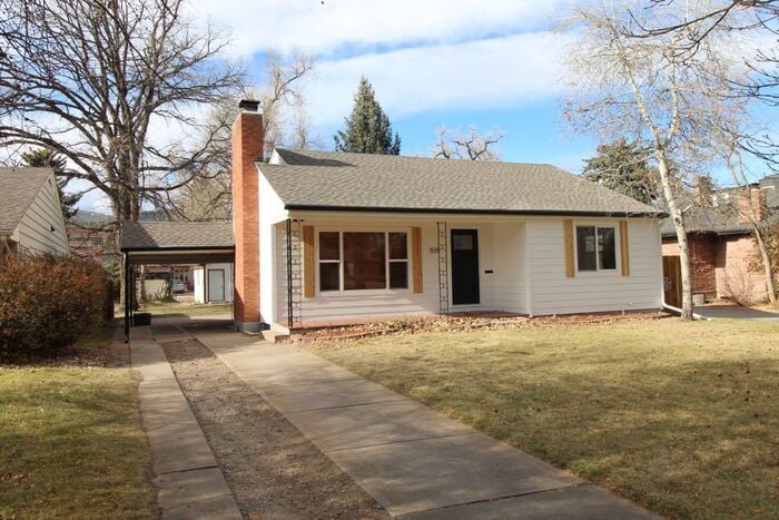 Primary Photo - Wonderful Old Town Bungalow