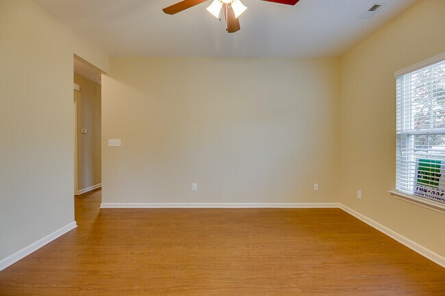 Foto del edificio - 7116 Somerset Springs Dr