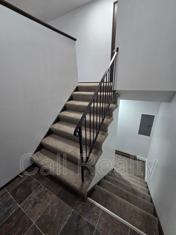 Foto del edificio - 3324 S Raymond Cir