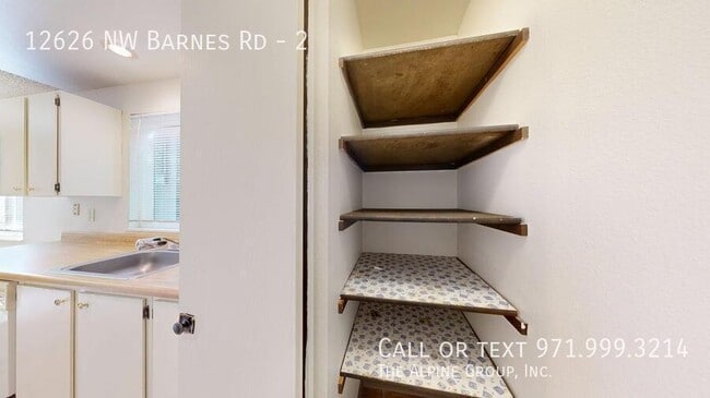 Foto del edificio - 12626 NW Barnes Rd