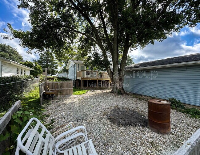 Foto del edificio - 1802 Herbert St