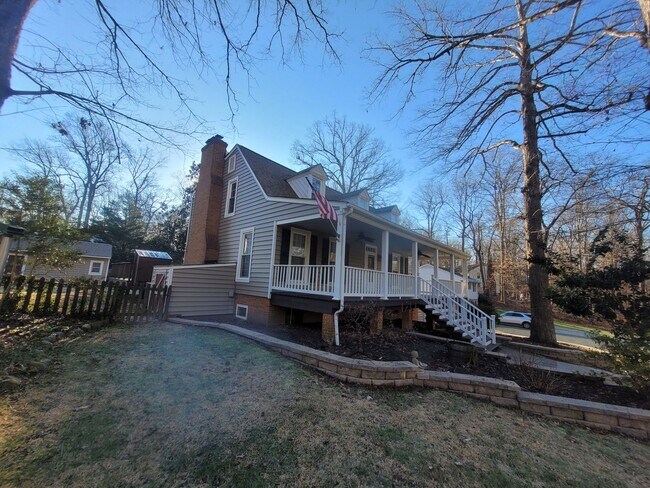 Building Photo - 108 Deer Spring rd