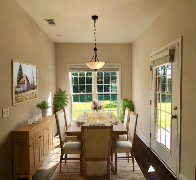 Building Photo - 134 Sunfield Sta Dr