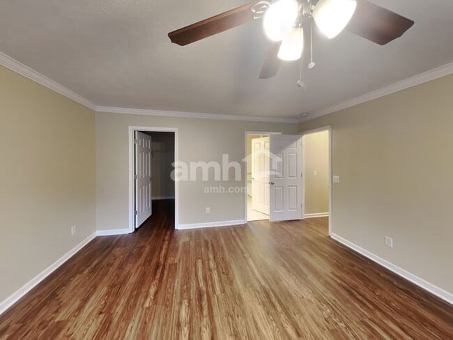Photo - 7028 Oak Brook Terrace House