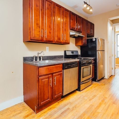 Foto del edificio - 1299 Greene Ave