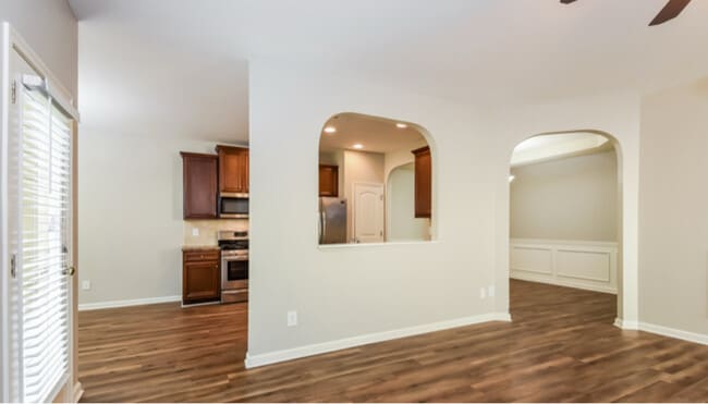 Building Photo - 7613 Absinth Dr