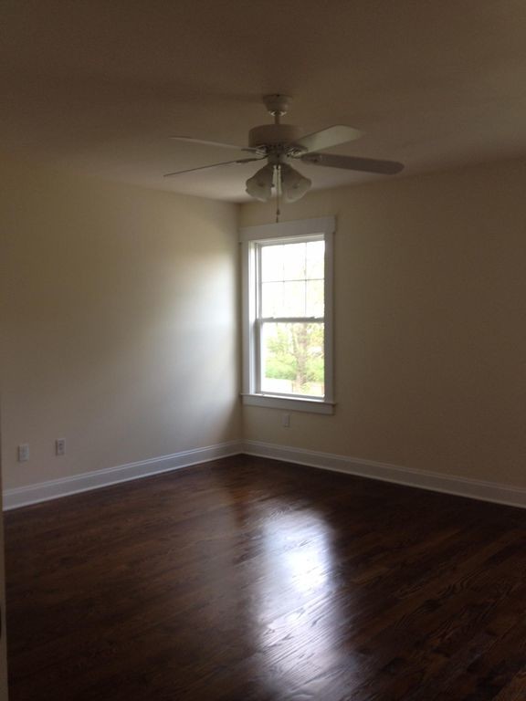 Foto del edificio - 26 Leonard Ave