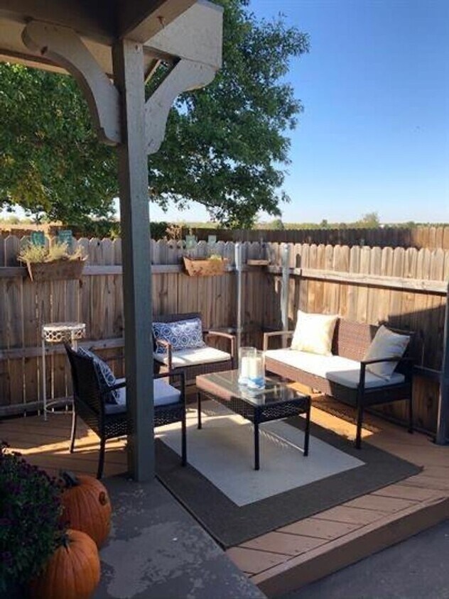 14431 N Pennsylvania Ave, Oklahoma City, OK 73134 House Rental in