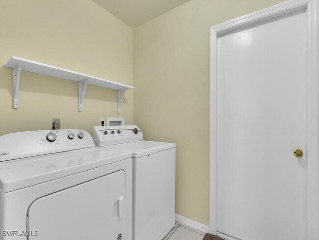 Foto del edificio - 4108 SW 23rd Ave