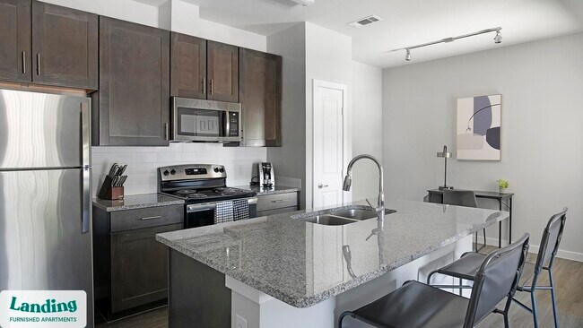 Foto del edificio - 8200 Clarksprings Dr