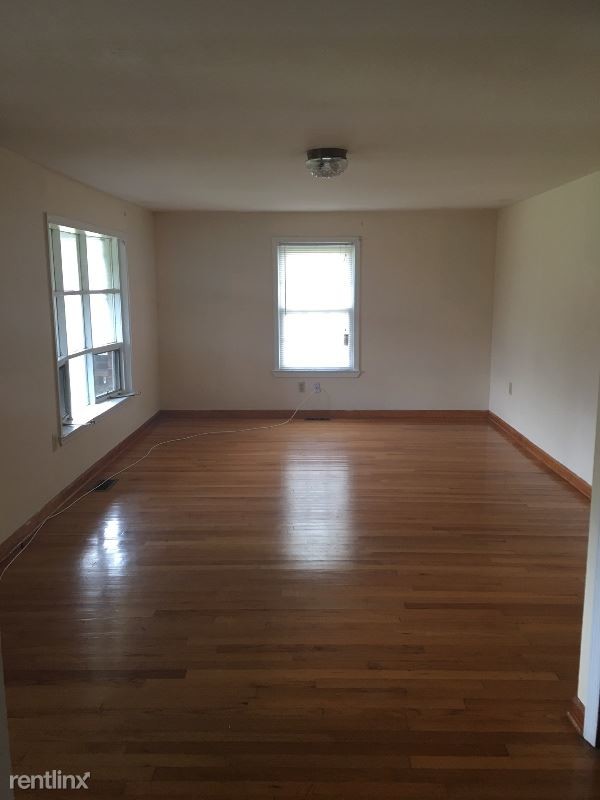 Building Photo - 2073 United Dr
