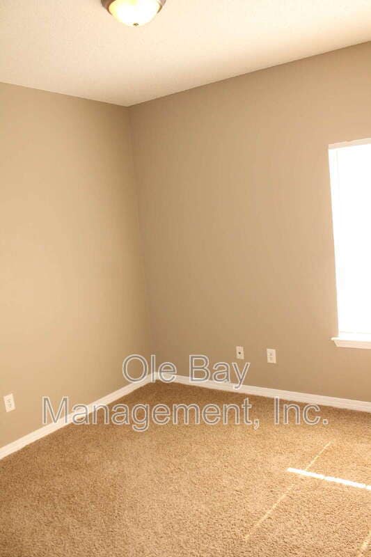 Building Photo - 8762 Fangorn Rd