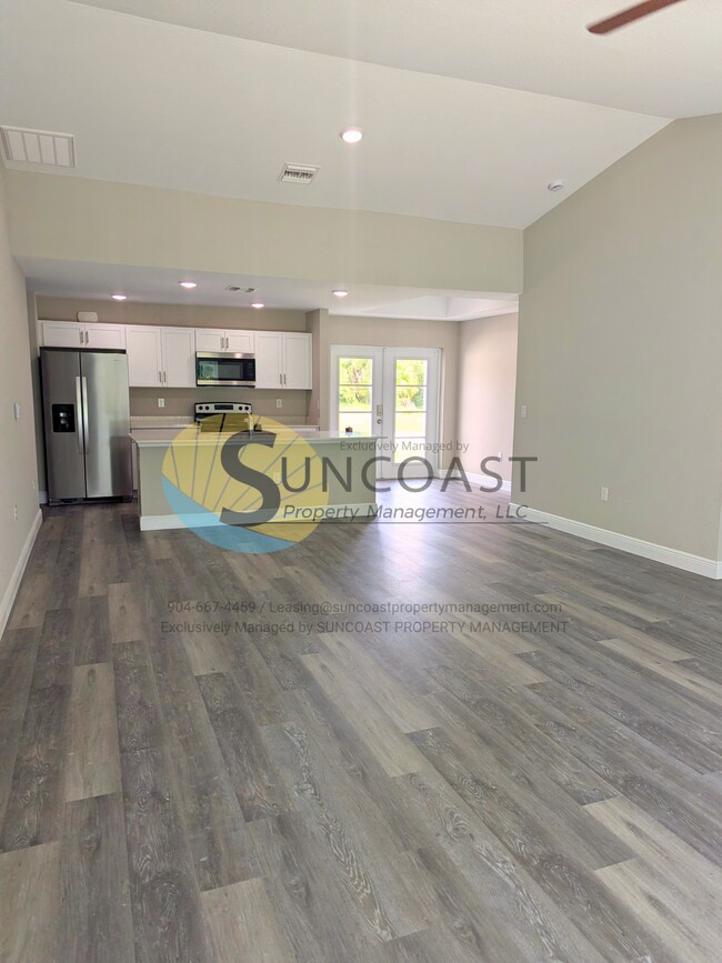 Building Photo - Newly Built Modern Gem: 4-Bed, 2-Bath Home...