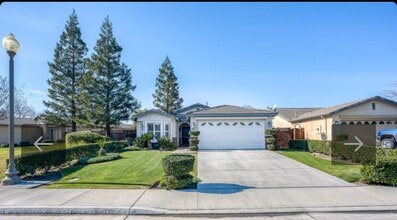 Building Photo - 1607 Halliana Ct