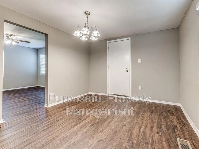 Foto del edificio - 710 SE 34th St