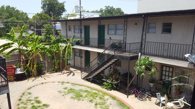 Building Photo - Dunwest Terrace Apartments