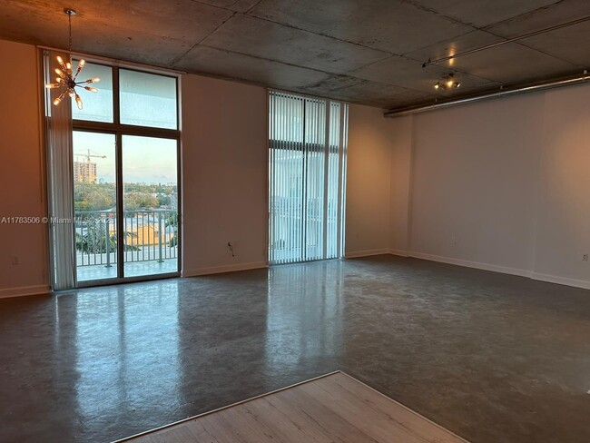 Building Photo - 2100 Van Buren St