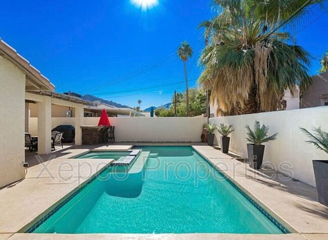 Building Photo - 51865 Avenida Velasco