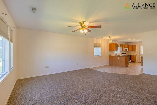 Building Photo - East side of Manhattan!