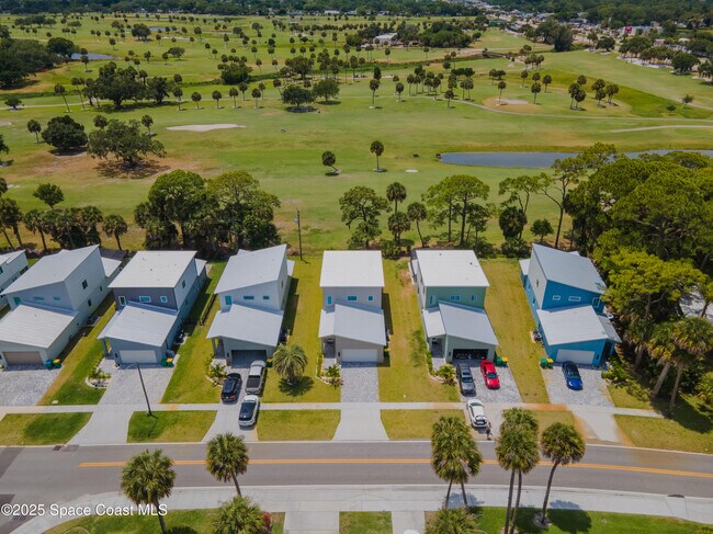 Foto del edificio - 2148 Country Club Rd