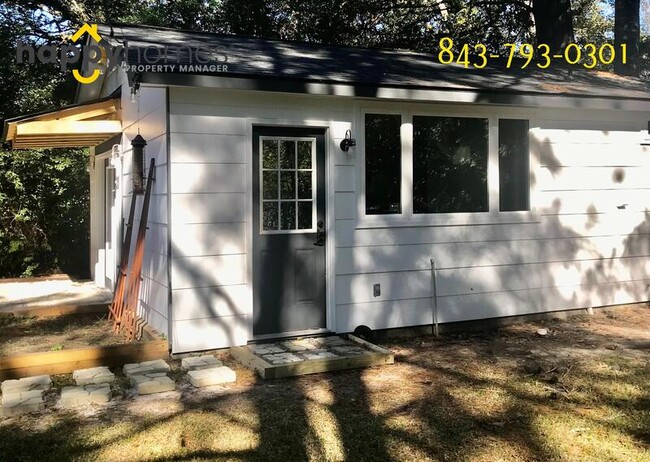 Building Photo - 312 Lamont Rd