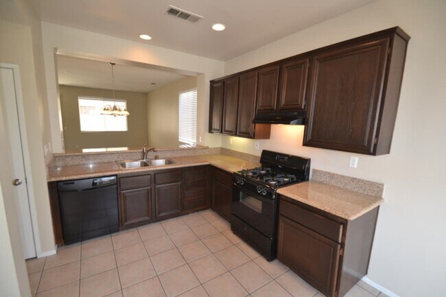 Building Photo - 1223 W Holguin St