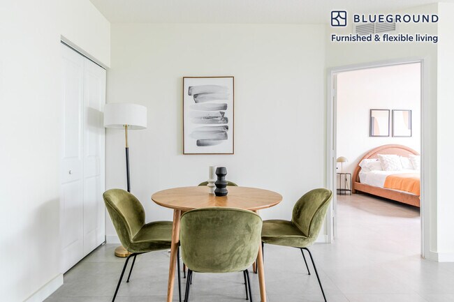 Foto del edificio - 729 NW 2nd St