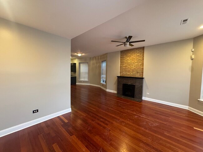 Building Photo - 4518 S Indiana Ave