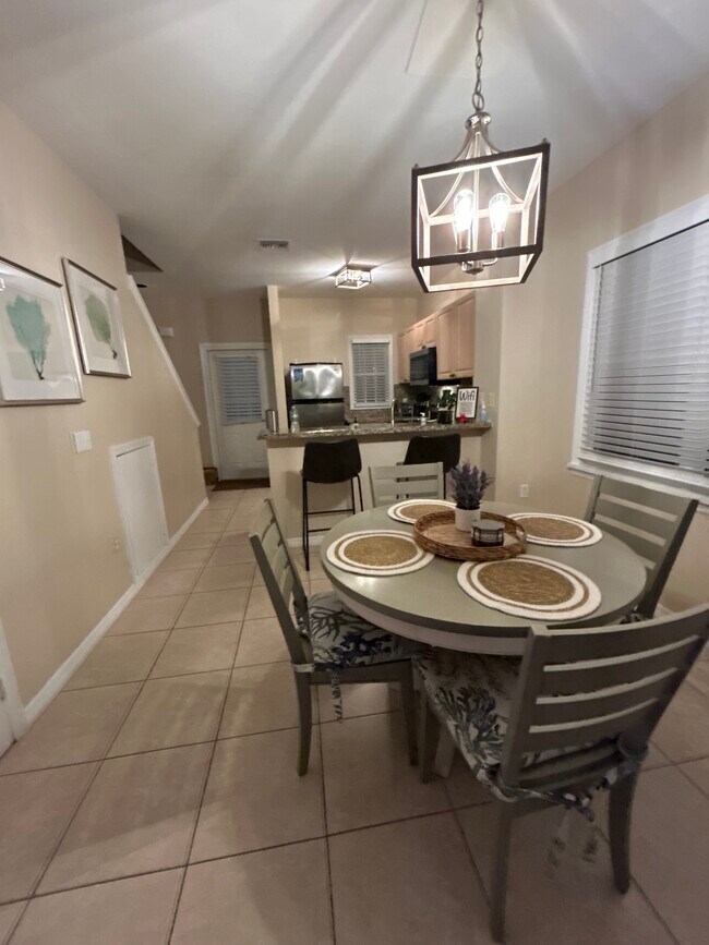 Foto del edificio - 7036 Harbor Village Dr