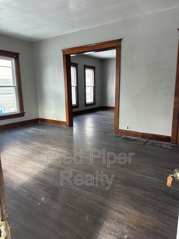 Foto del edificio - 820 E Wyandotte St