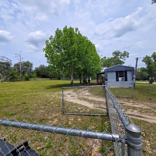Building Photo - 5080 S Barker Pt
