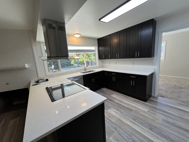 Foto del edificio - 4125 Apache Rd