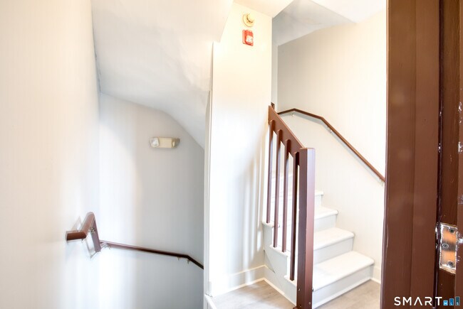 Foto del edificio - 325 Chestnut St