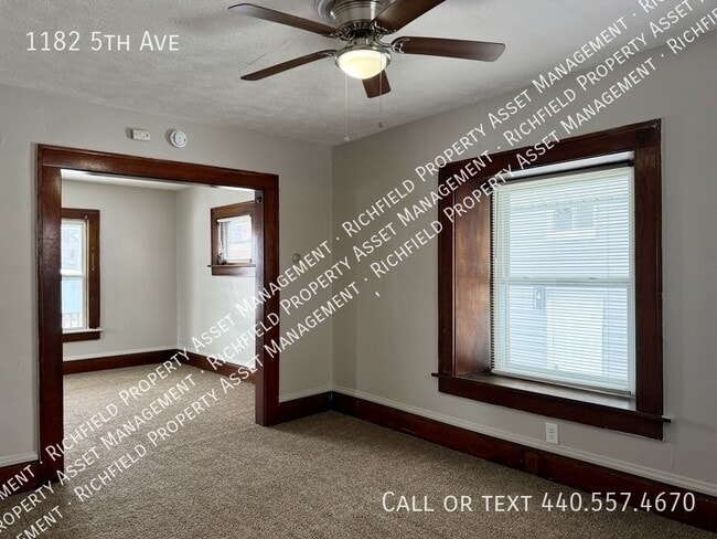 Foto del edificio - 1182 5th Ave