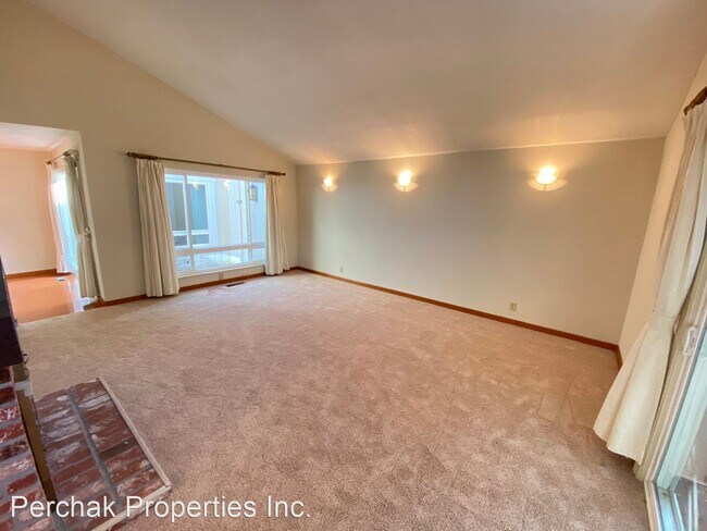 Building Photo - 3 br, 2 bath House - 2230 Gladwin Lane