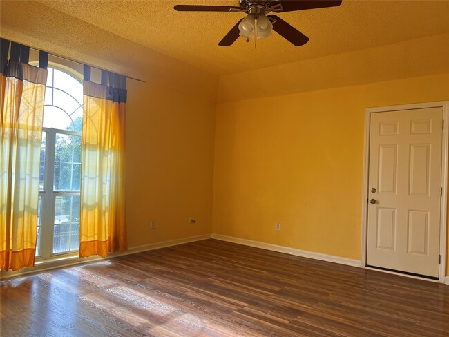 Foto del edificio - 1305 Vista Rd