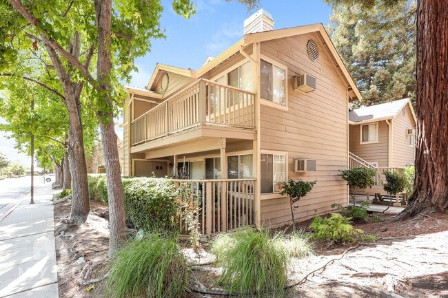Building Photo - 2487 Jubilee Ln