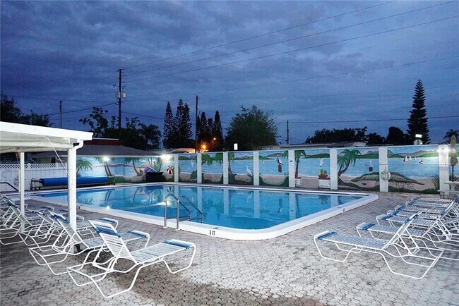 Building Photo - 4330 Tahitian Gardens Cir